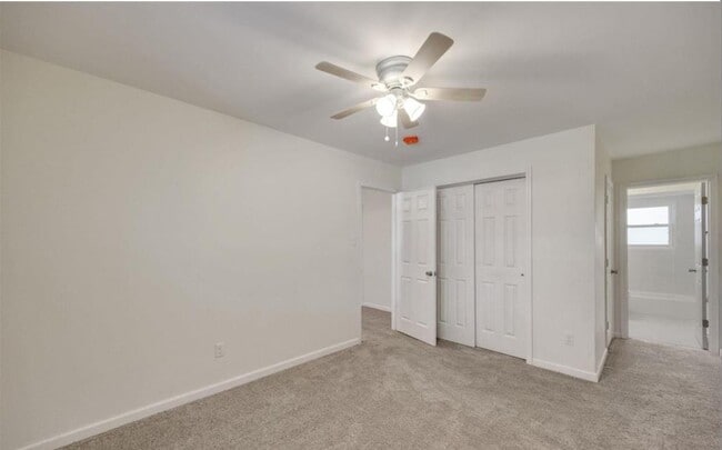 Photo - 1218 Iron St