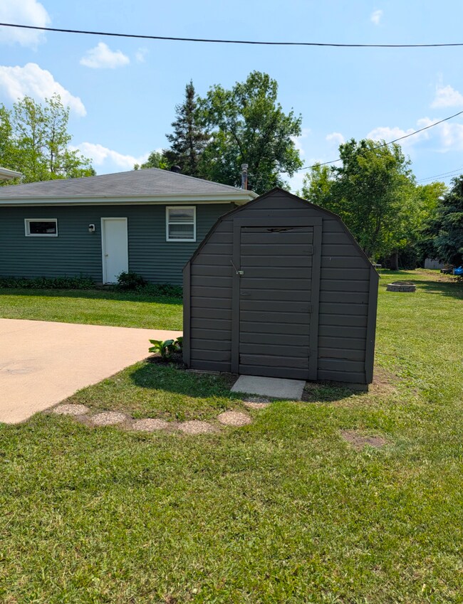 Photo - 1715 N Front St