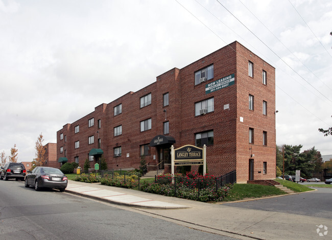 Langley Terrace - Langley Terrace Apartamentos