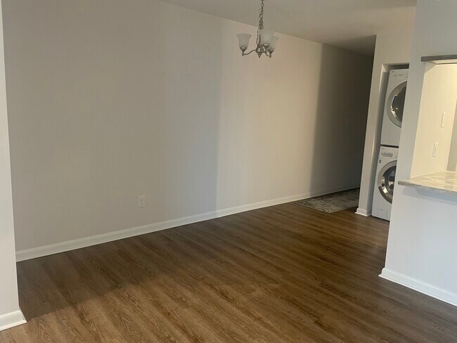 Photo - 741 W Ocean View Ave Unit D