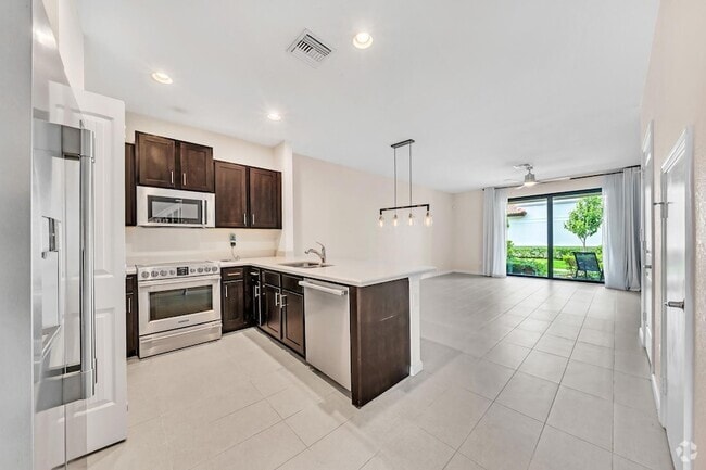 Building Photo - 4208 N Dixie Hwy Rental