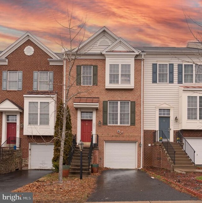 Photo - 2570 Oak Tree Ln Townhome