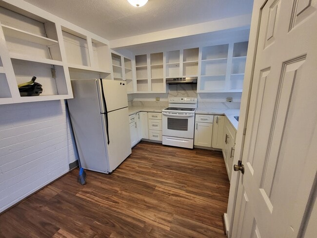 Photo - 3775 Anuhea St