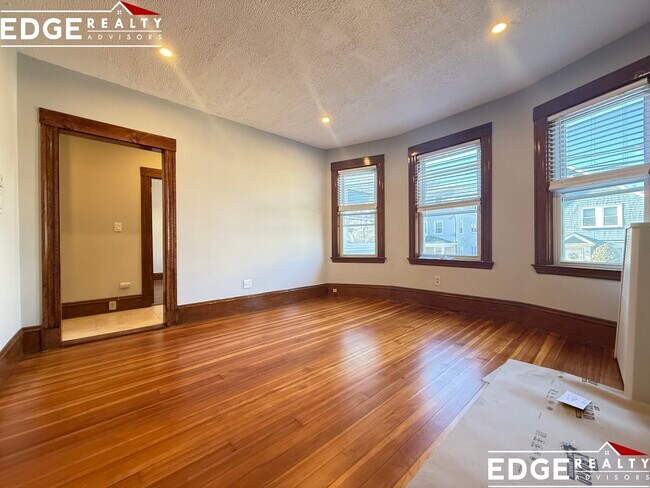 Photo - 69 Turner St