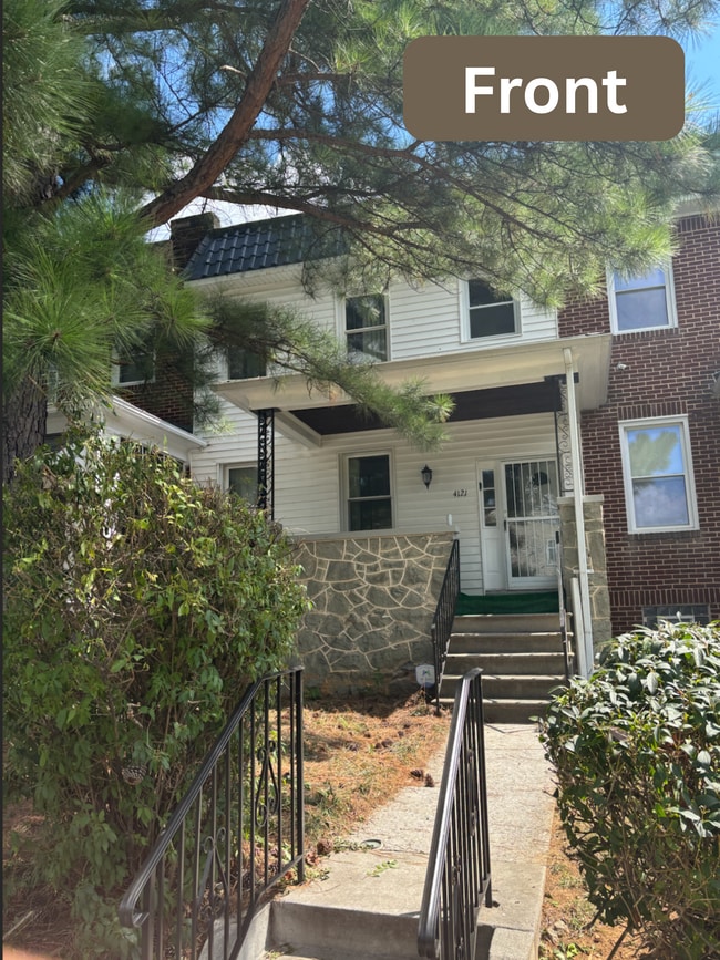 Building Photo - 4121 Granada Ave Rental