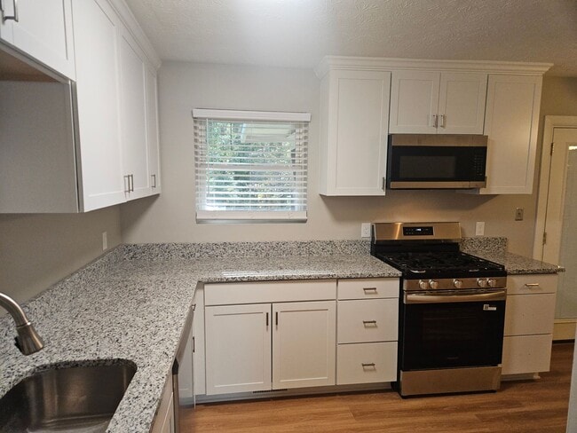 Photo - Perfect Smyrna Rancher