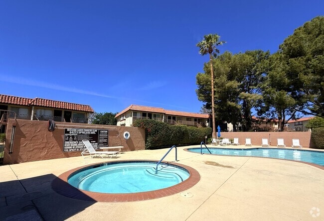 Building Photo - 64281 Spyglass Ave Unit 42 Rental