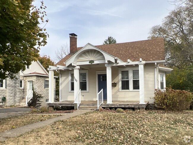 Building Photo - 1100 S Grandview Ave Rental