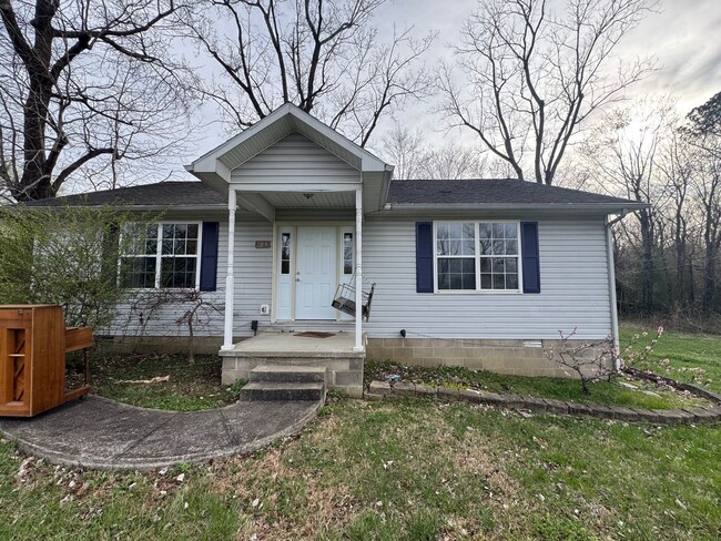 Building Photo - House in Calvert City