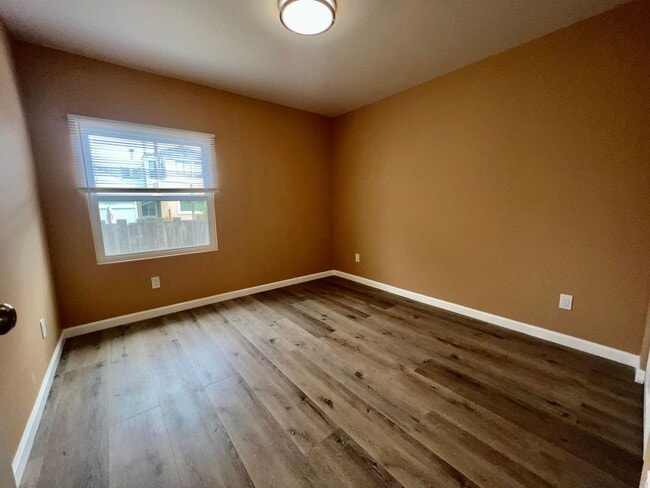 Photo - 131-133 Rolph Street Unit 131