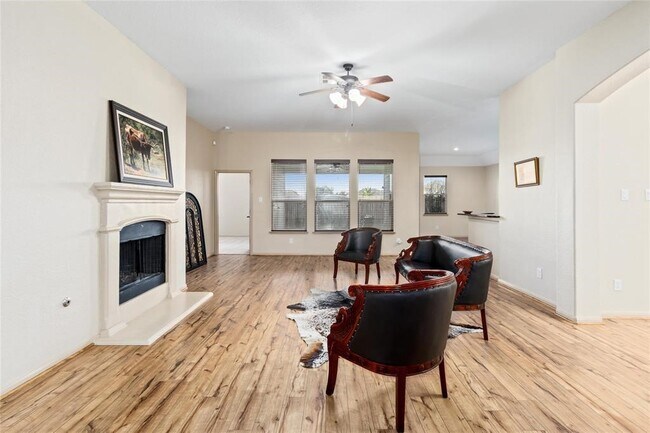 Photo - 2886 Aurelia Ln