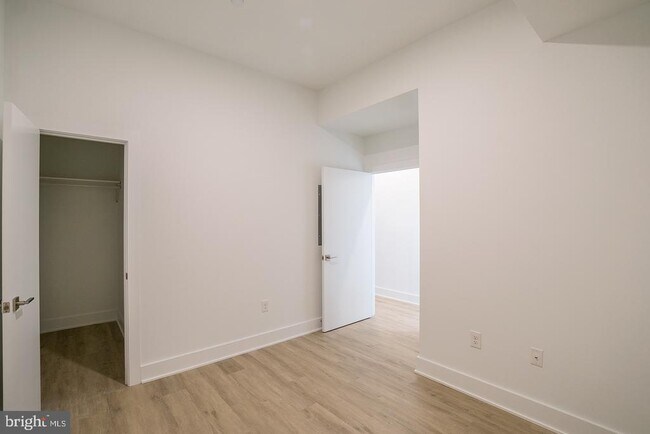 Photo - 2201 Washington Ave Unit 210