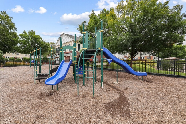 Cobalt Ridge apartments — community photo