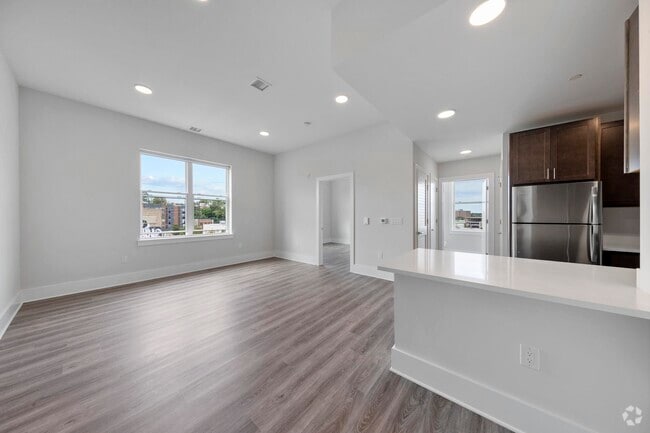 Building Photo - 660 Grand St Unit 403 Rental