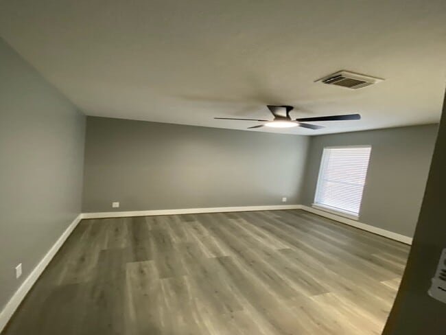 Photo - 12803 Cloverwood Dr