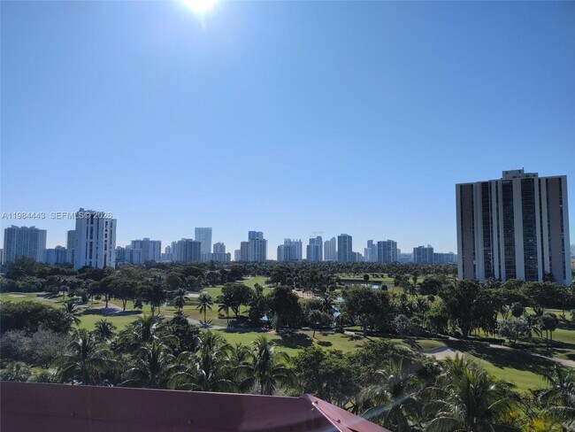 3301 N Country Club Dr Unit 804