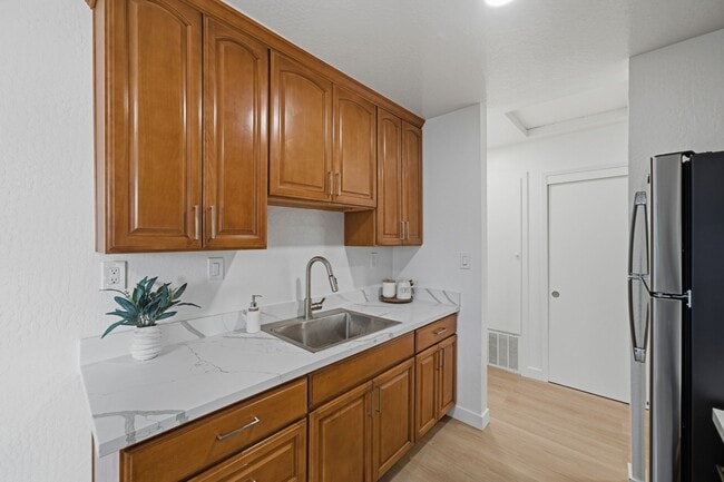 Photo - 1731 Ross Cir Unit 2