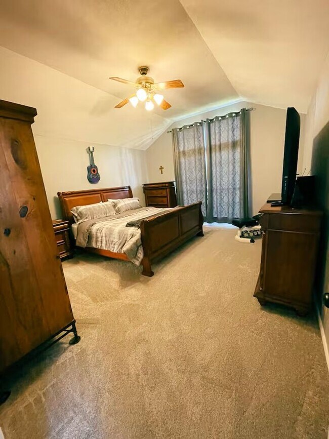 Photo - Beautifully Updated 3/2 — FULLY FURNISHED in North Austin