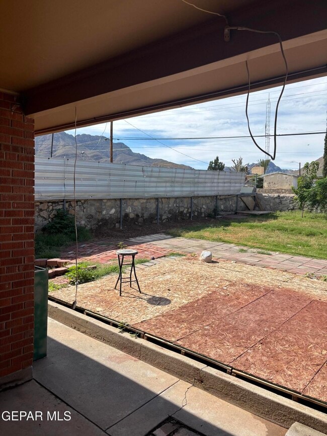 Photo - 2703 McKinley Ave