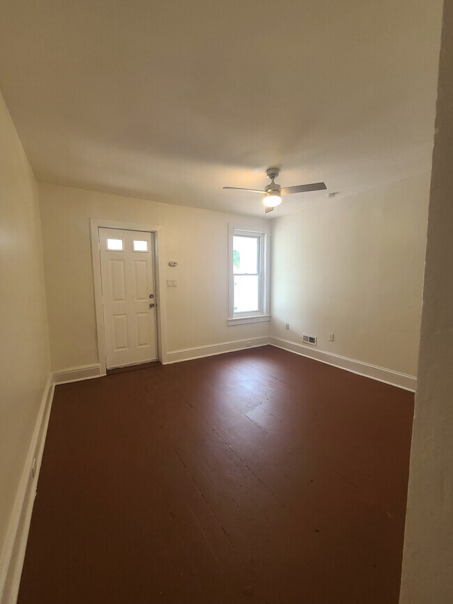Photo - 532 Walnut St