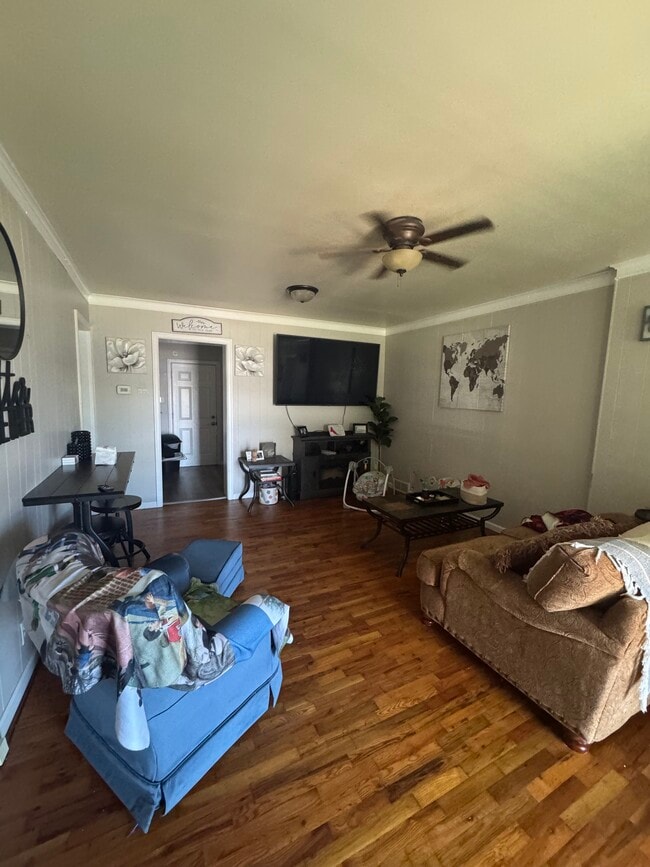 Photo - 318 N 18th St