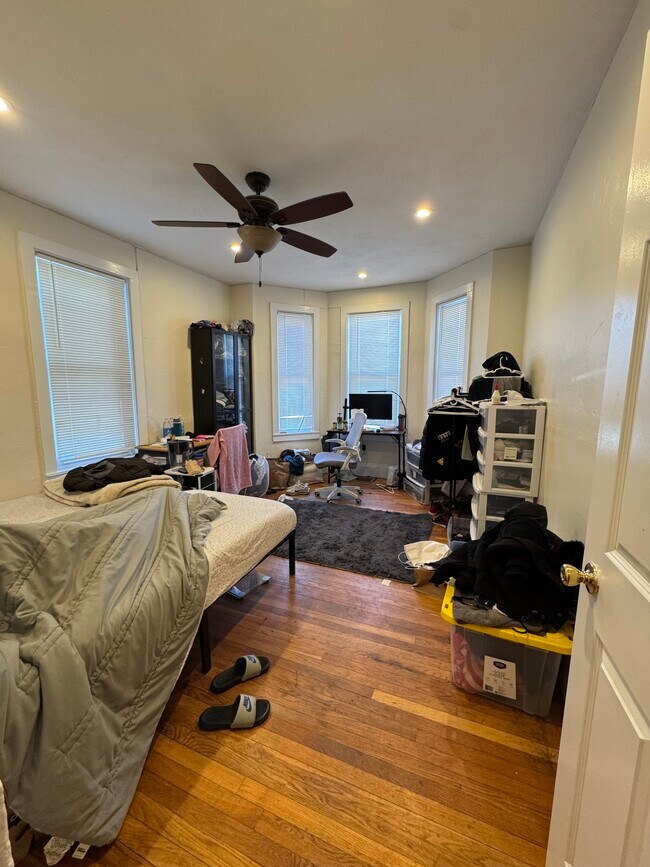 Photo - 108 Hyde Park Ave Unidad 1