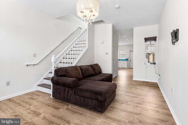 Building Photo - 1738 N Bouvier St