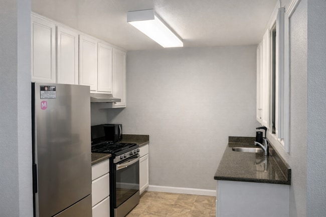 Photo - 2039 Sierra Rd