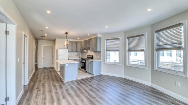 Photo - 5201 Ventnor Ave Apartment Unit 2