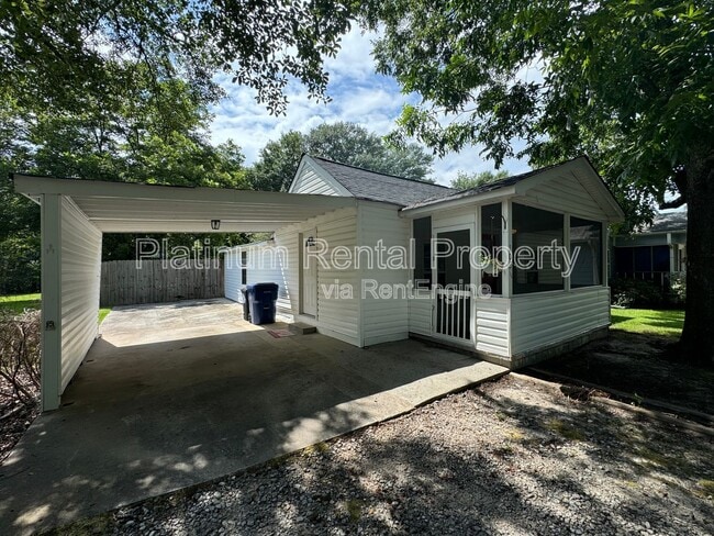 Photo - 102 Benson St Casa