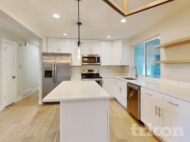 Photo - 16384 E Brunswick Pl
