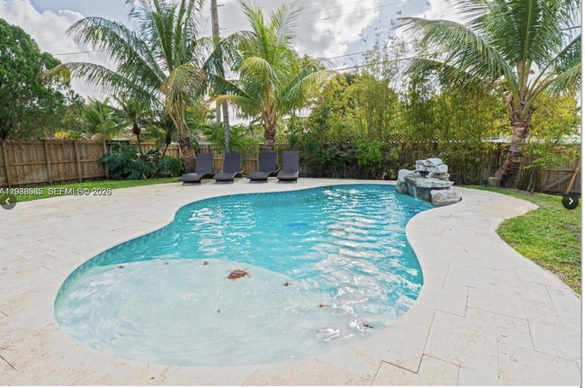 Photo - 1304 N 40th Ave