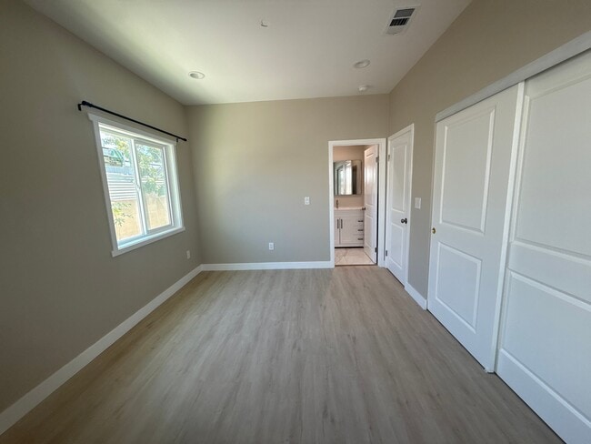 13822 Erin St