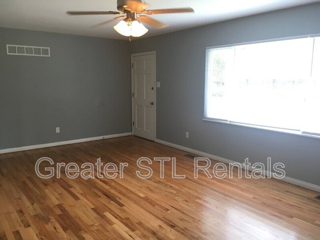 Photo - 13 Griffin Dr