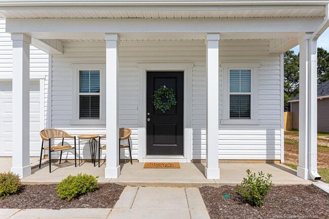 Photo - 594 Melbourne Dr