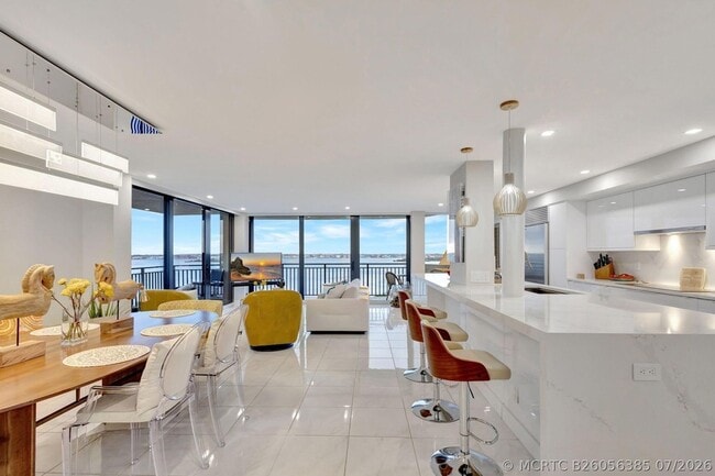 5460 N Ocean Dr Unit 7C