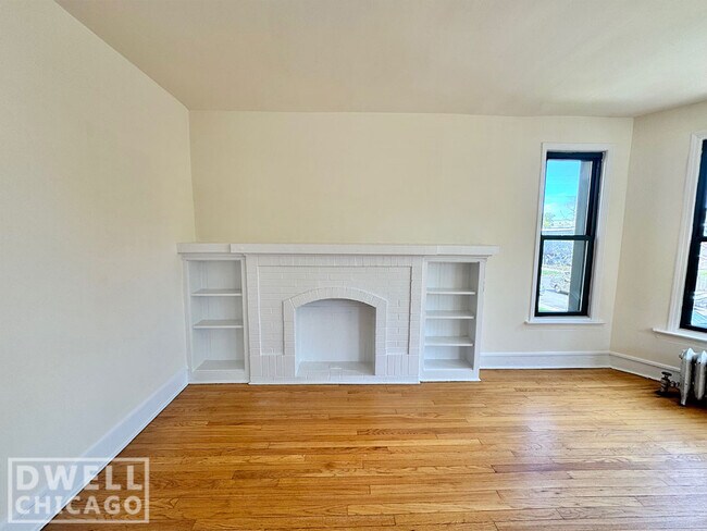 Photo - 2300 N Spaulding Ave Unit 3