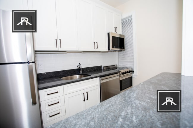 Photo - 1340 Commonwealth Ave Unidad 17