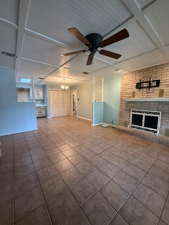 Photo - 129 Forest Cir