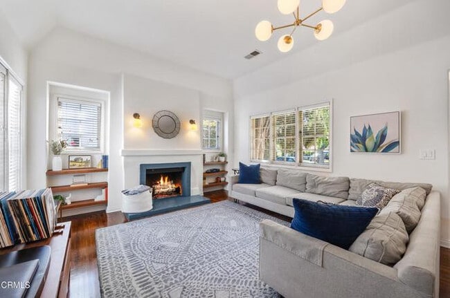 Photo - 1869 Galbreth Rd