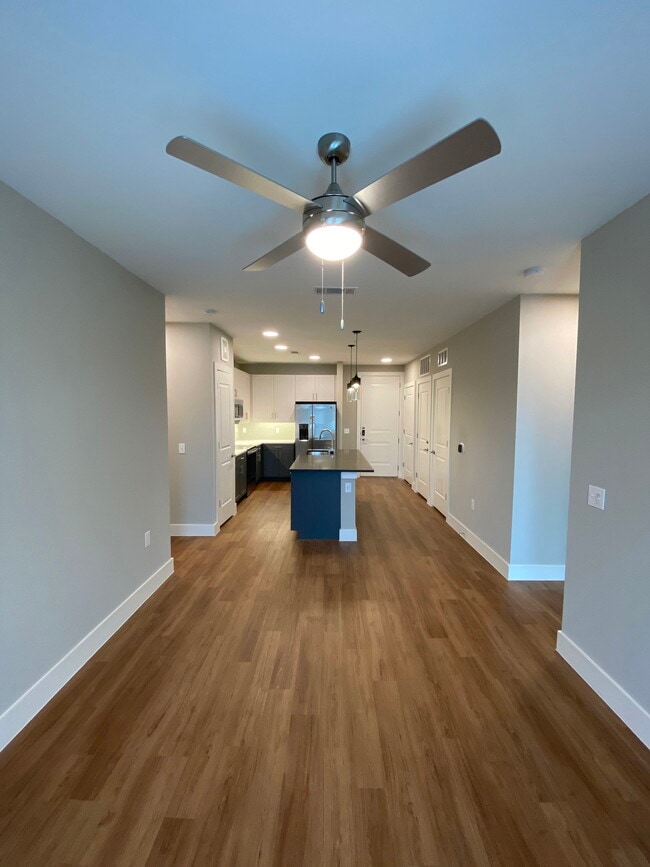 Photo - 1112 Giulianna Rd Unit 817