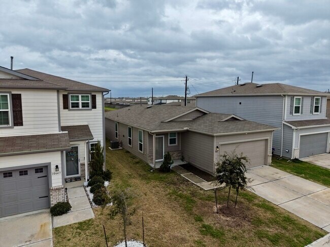 Photo - 10647 Cashew Run Ln