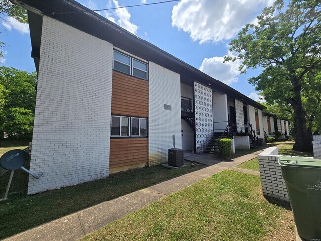 Photo - 3709 Wesley Dr