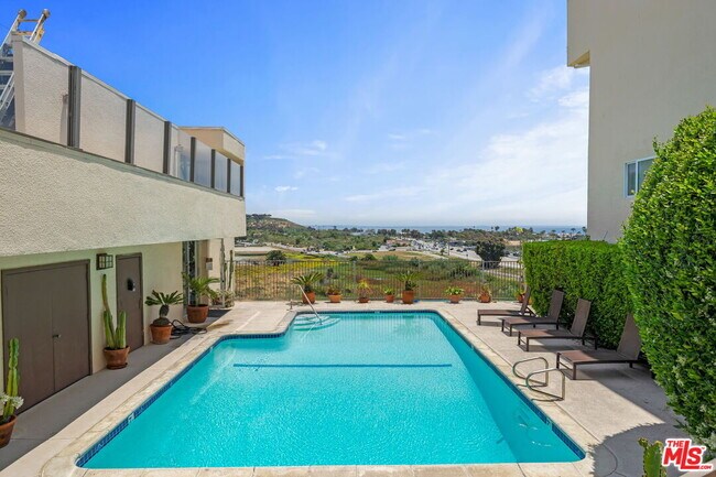 23901 Civic Center Way Unit D135