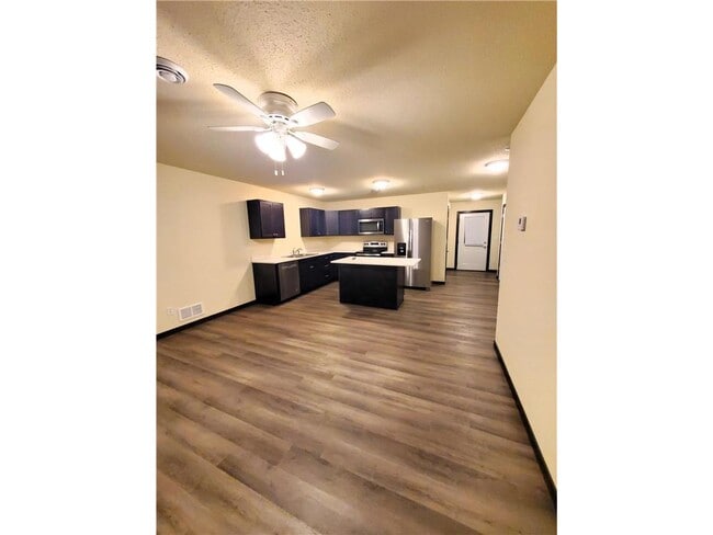 Photo - 301 S Wasson Ln