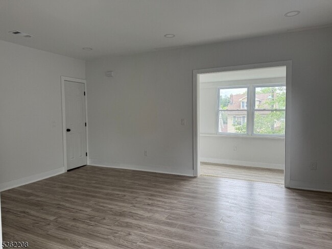 Photo - 186 Harrison Ave Unit 2
