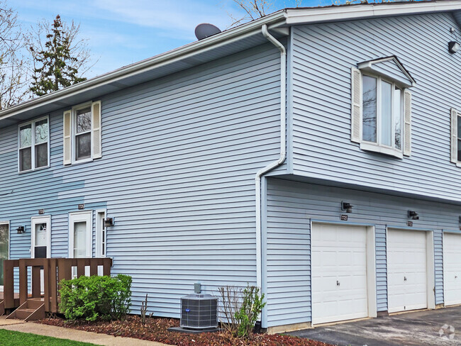 Building Photo - 7725 W Floral Ct Rental