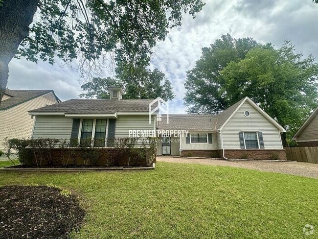 Building Photo - 2322 Bartlett Oaks Dr Rental