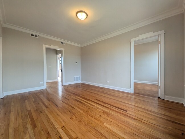 Photo - 2640 N Milwaukee Ave
