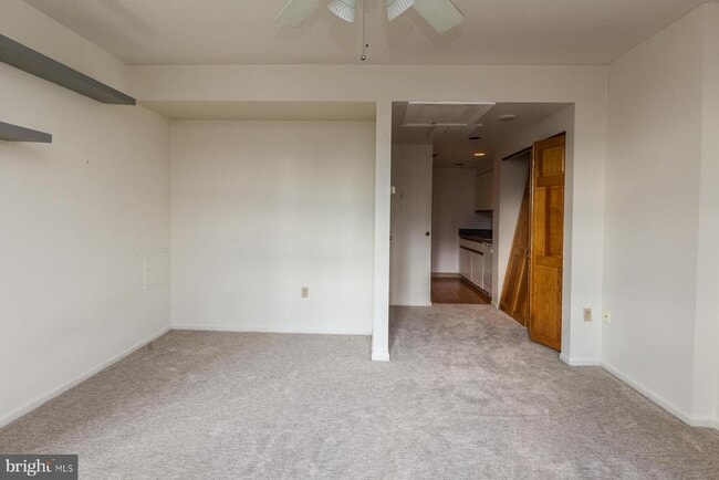 Photo - 1601 Spring Garden St Unit 501